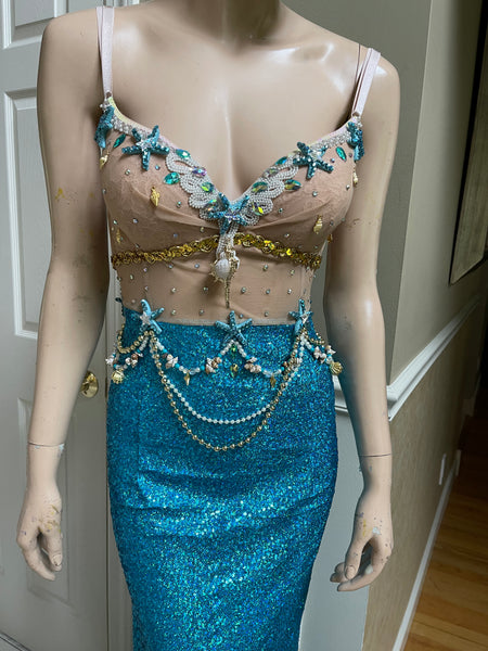 Mermaid Bra ideas  Mermaid bra, Mermaid outfit, Mermaid costume